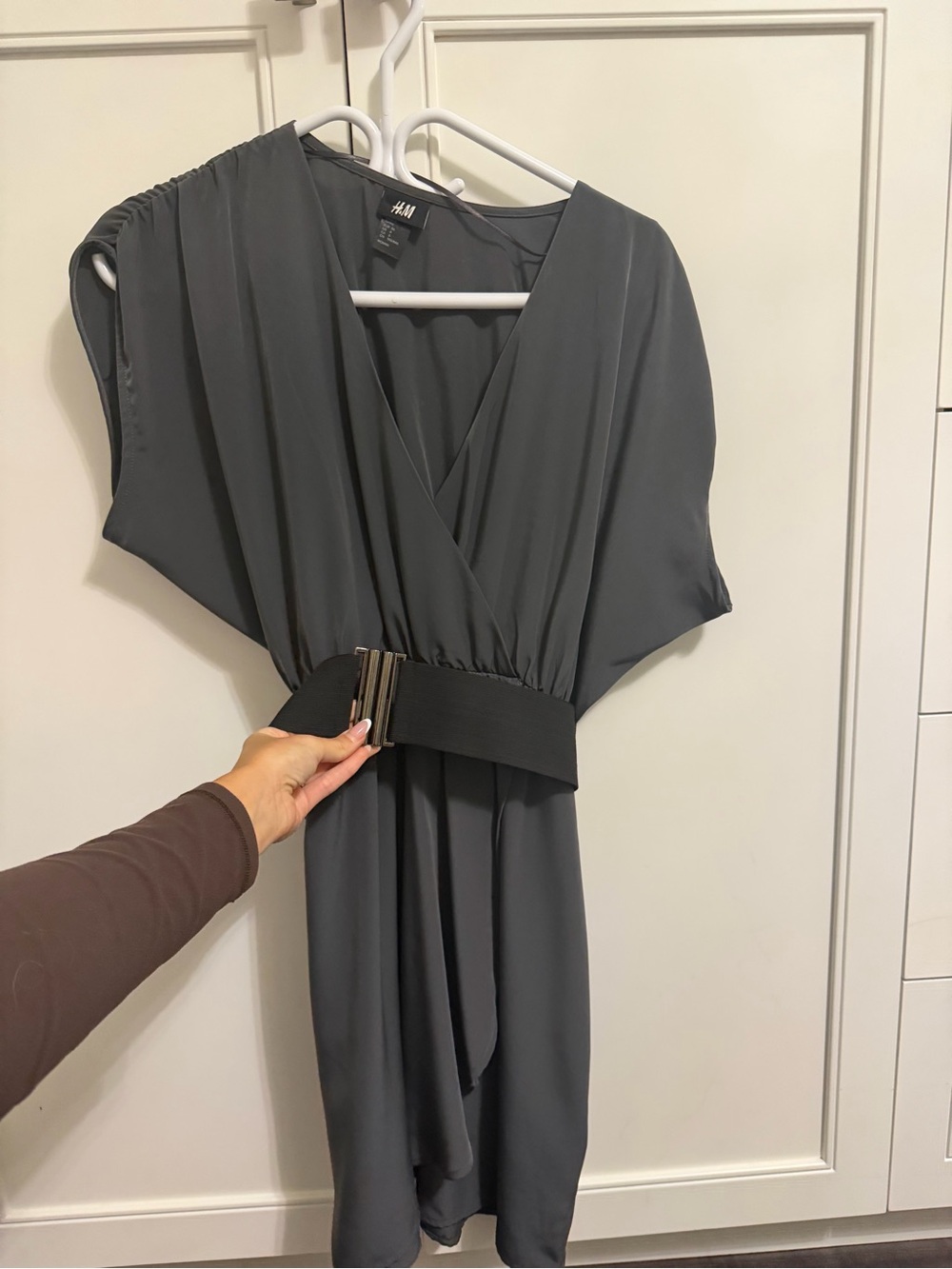 H&M Charcoal Gray V-Neck Belted Mini Dress